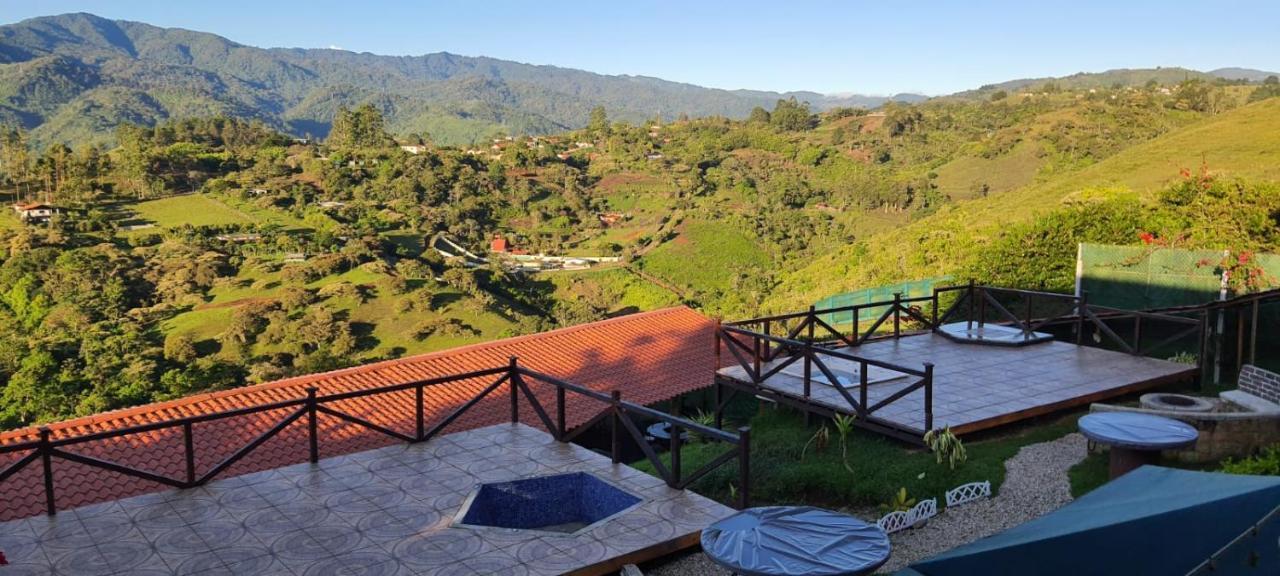 Paraiso Orocay Lodge Eksteriør billede
